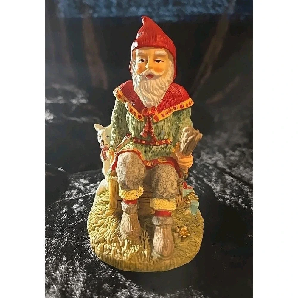International Santa Claus Collection - Sweden Jultomten - 1993 SC13